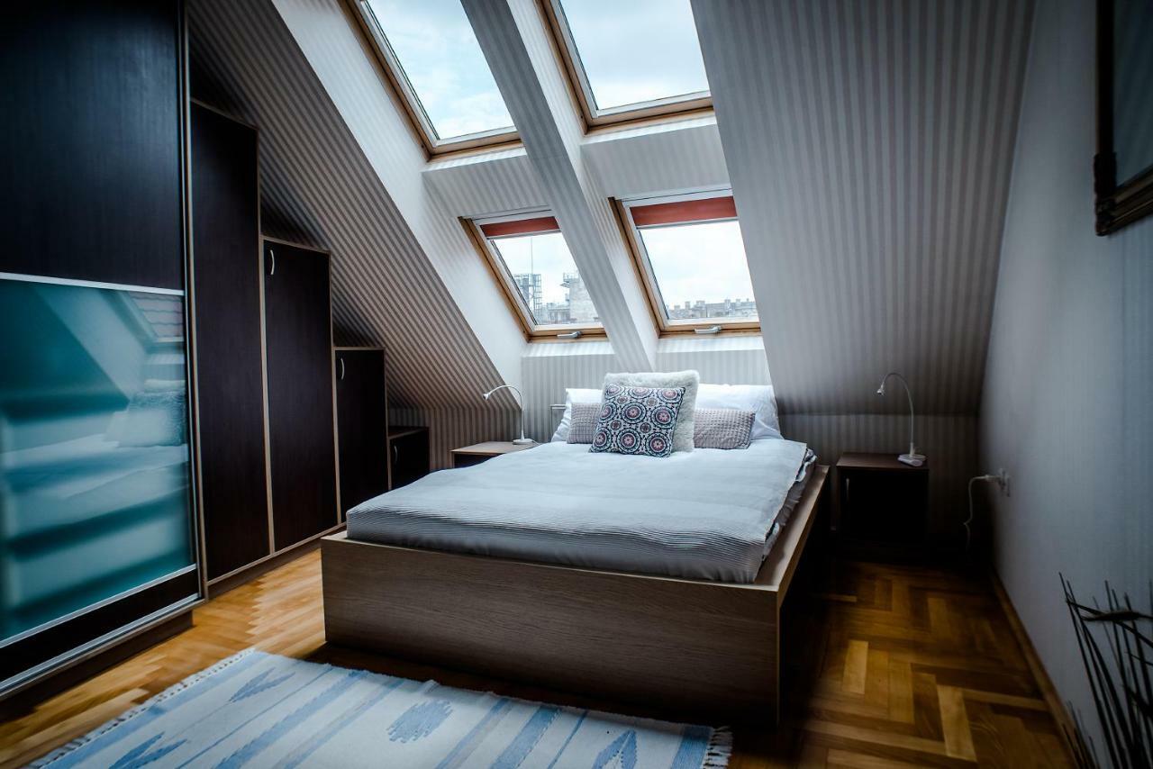 Hollo Apartment - Private Garage - A/C Budapeşte Dış mekan fotoğraf