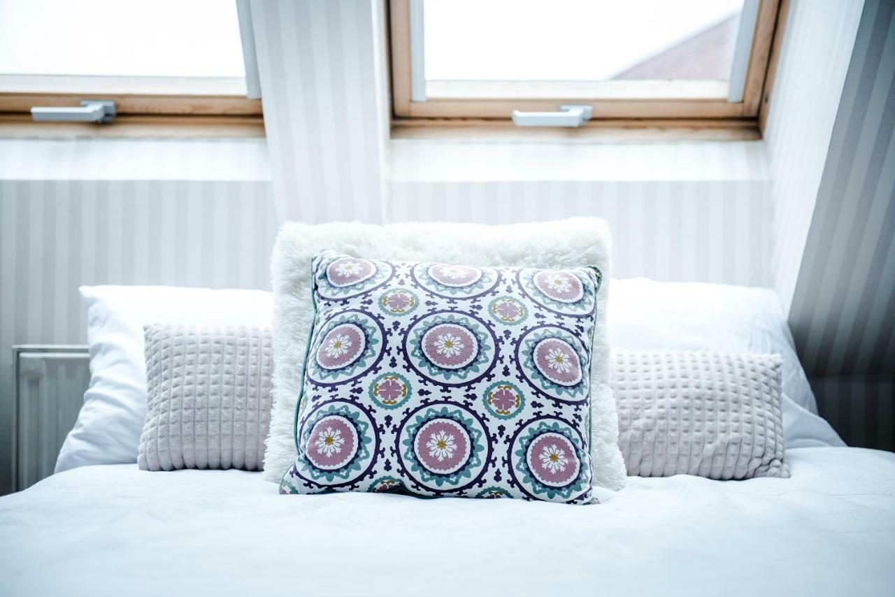 Hollo Apartment - Private Garage - A/C Budapeşte Dış mekan fotoğraf